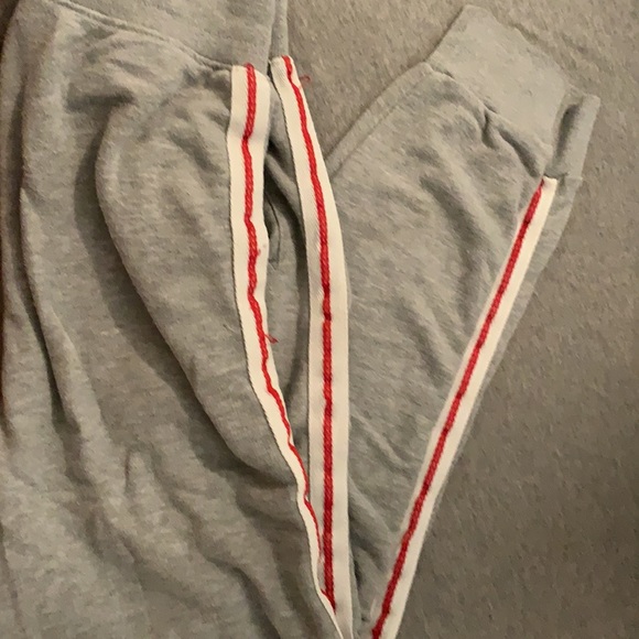 sweatpants - Picture 3 of 3